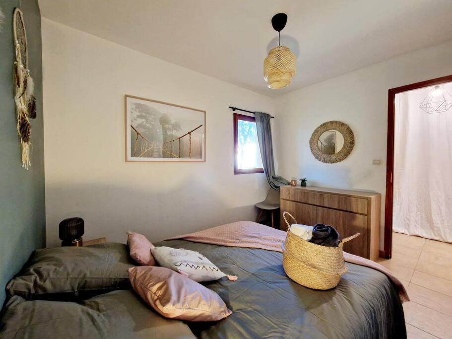 Mini Villa 69 - Piscine Chauffee แซร์รา-ดิ-แฟร์โร ภายนอก รูปภาพ