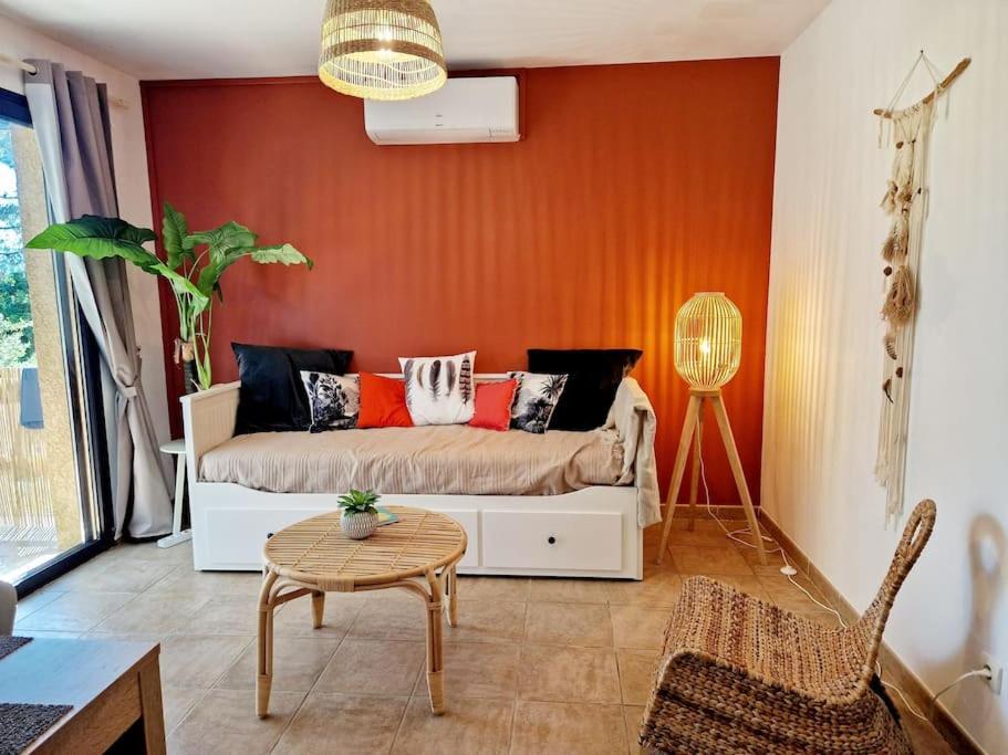 Mini Villa 69 - Piscine Chauffee แซร์รา-ดิ-แฟร์โร ภายนอก รูปภาพ